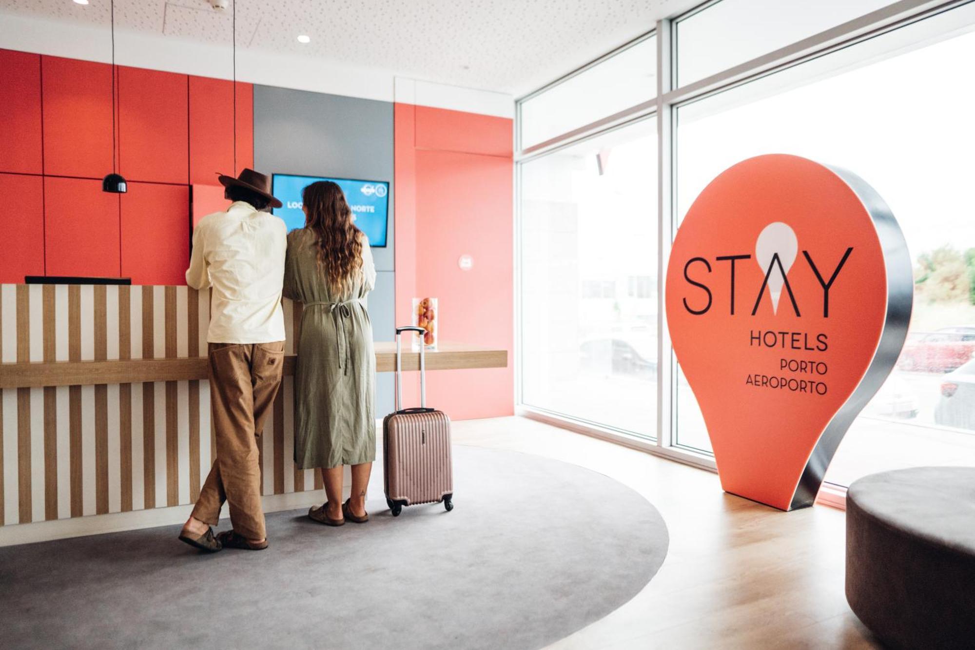 Stay Hotel Porto Aeroporto Морейра Экстерьер фото