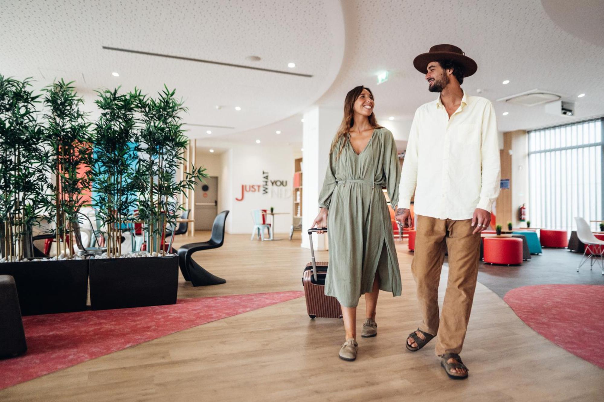 Stay Hotel Porto Aeroporto Морейра Экстерьер фото